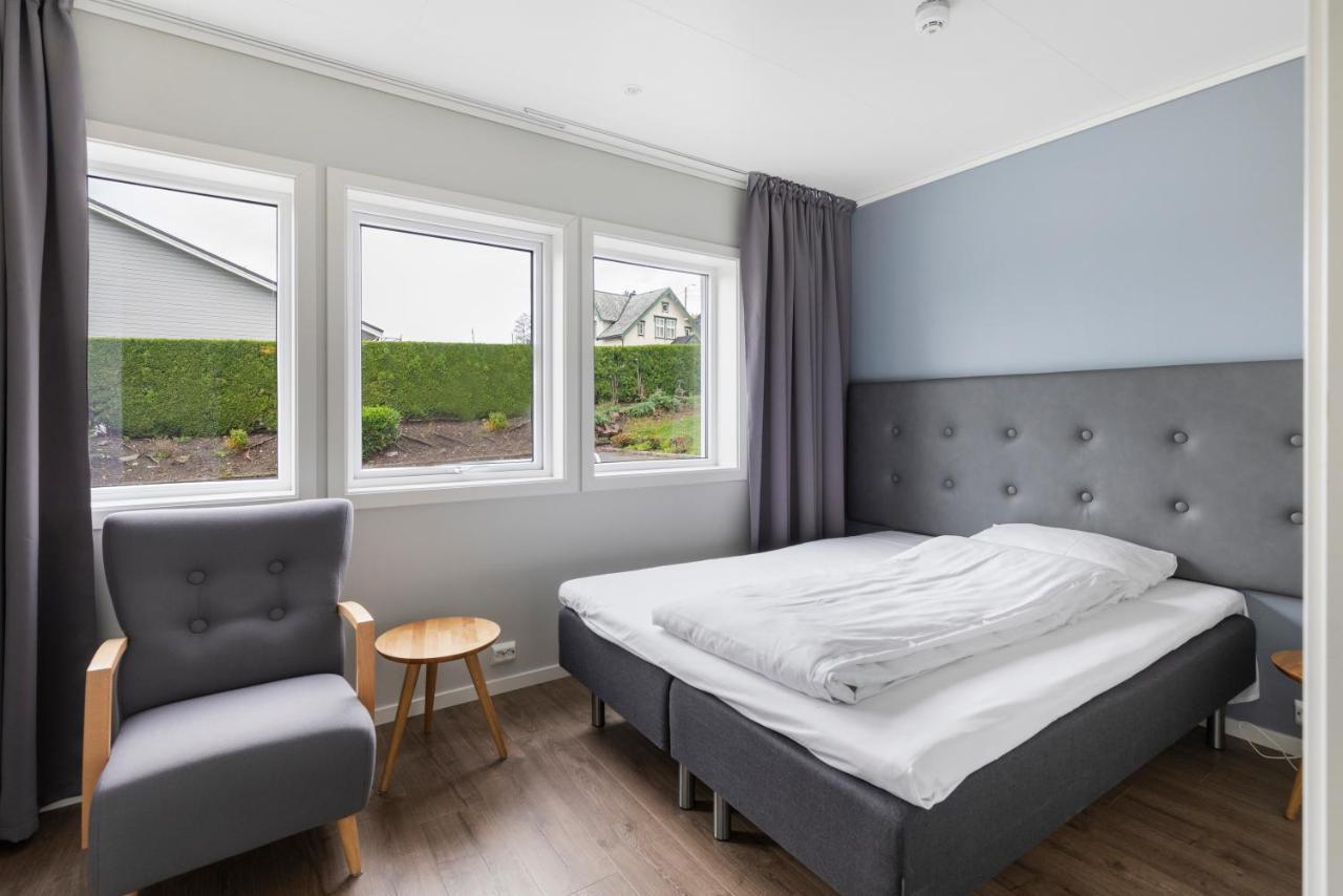 Aursnes Hotell Sykkylven エクステリア 写真